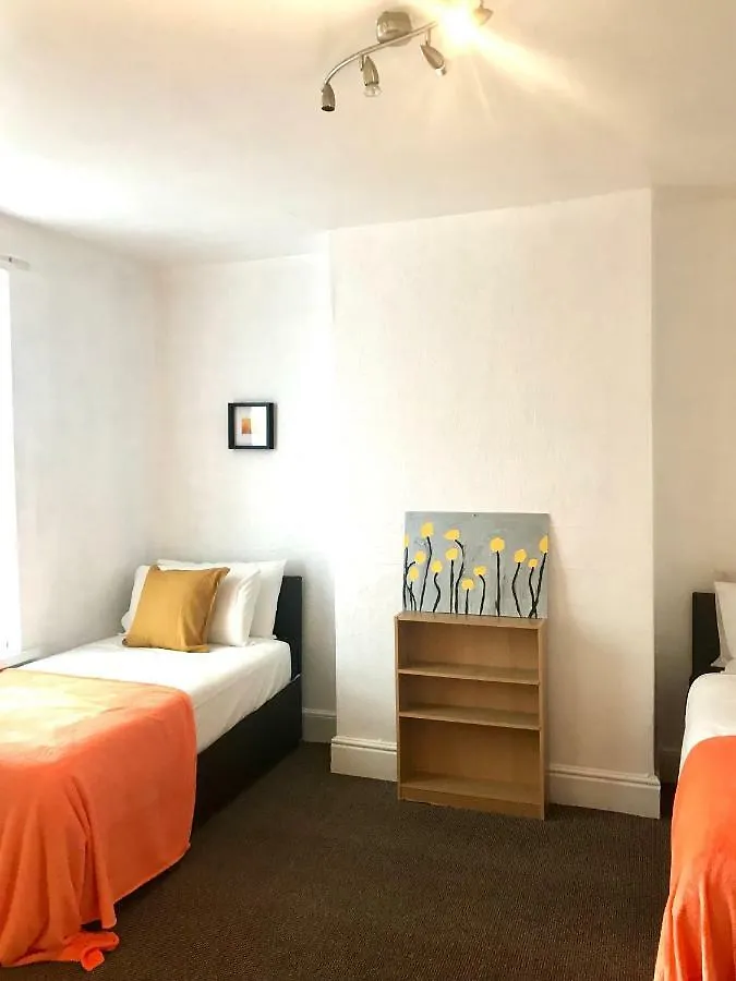 Your Nottingham Vacation, Business Apart, Parking